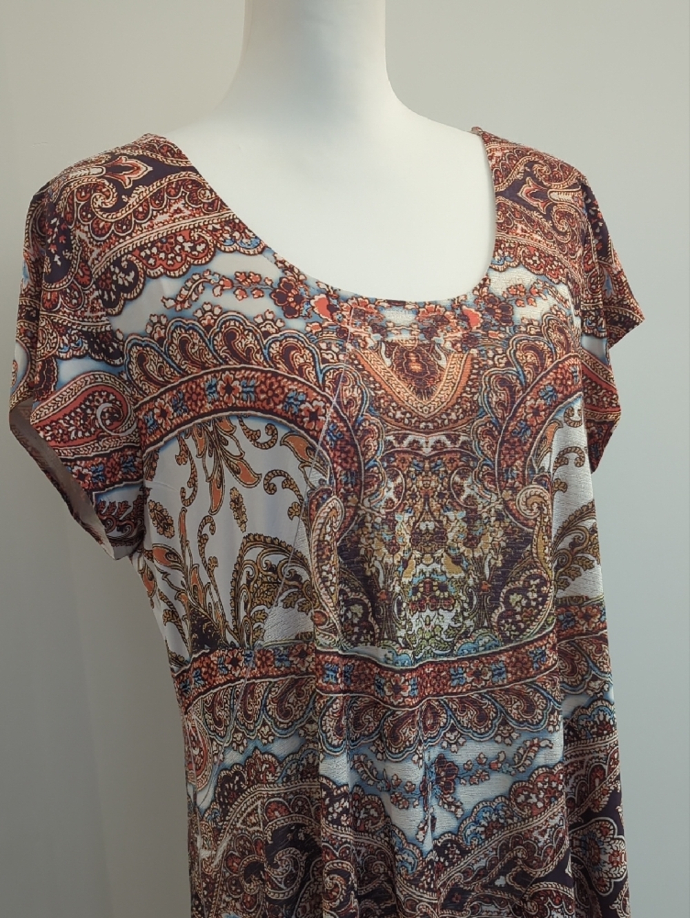 World Unity Paisley Asymmetrical Midi Handkerchief Hem Dress - Picture 4 of 11